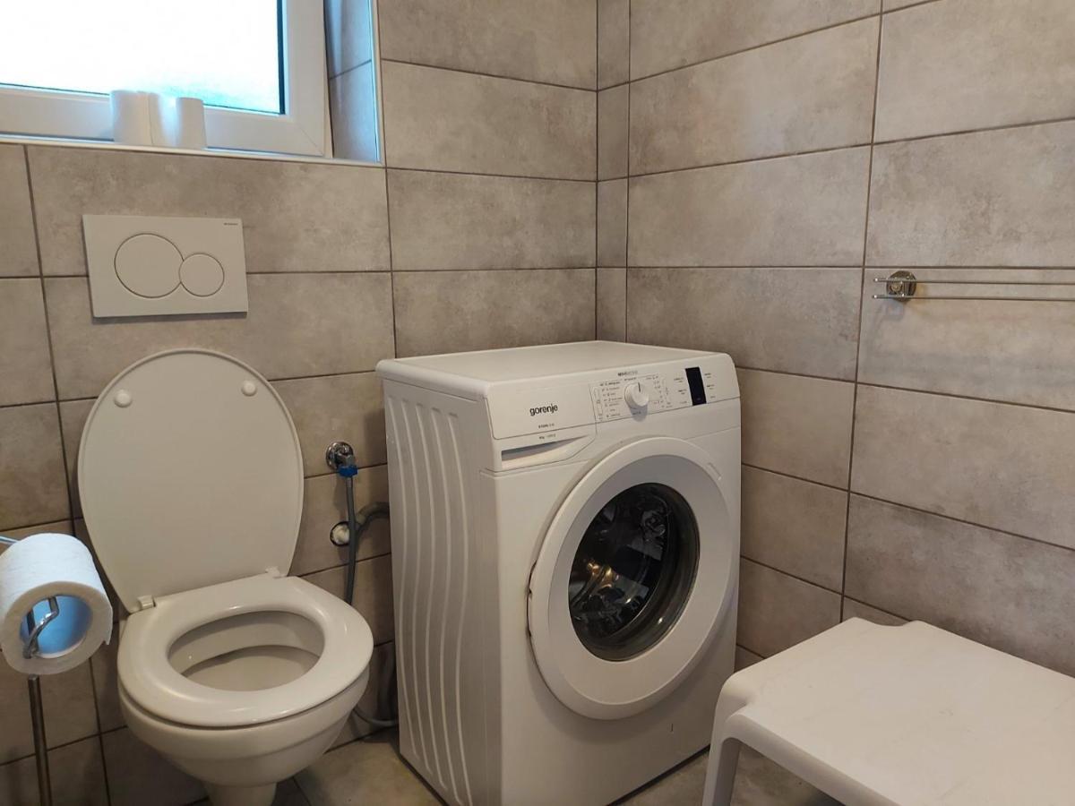 Apartment Ana Ізола Екстер'єр фото