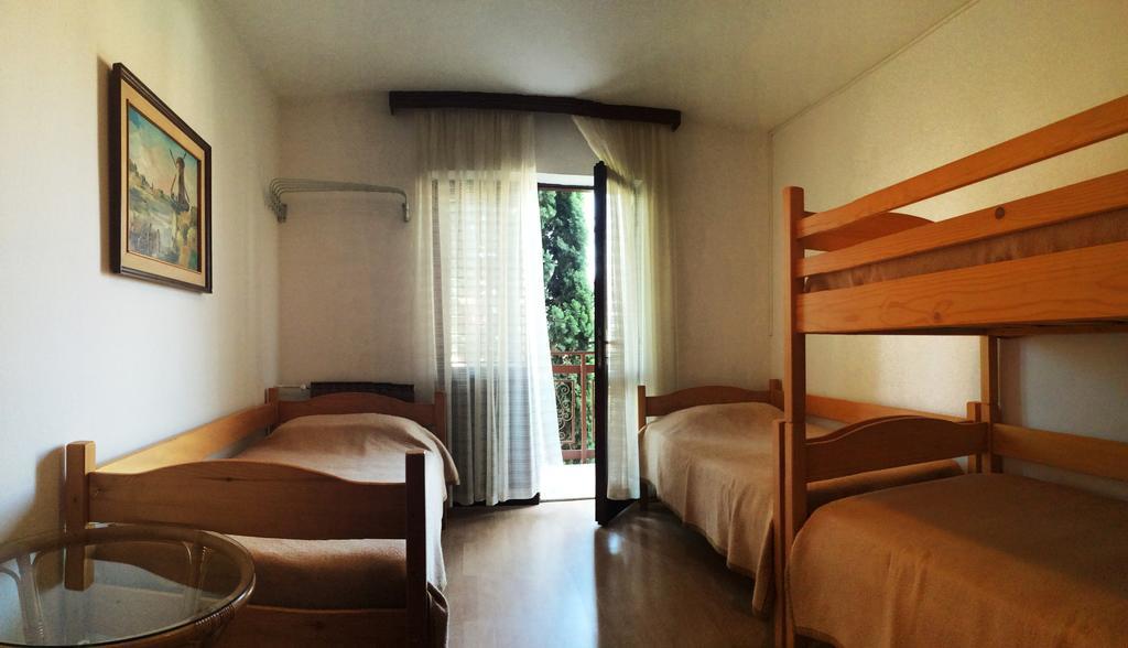 Apartment Ana Ізола Екстер'єр фото